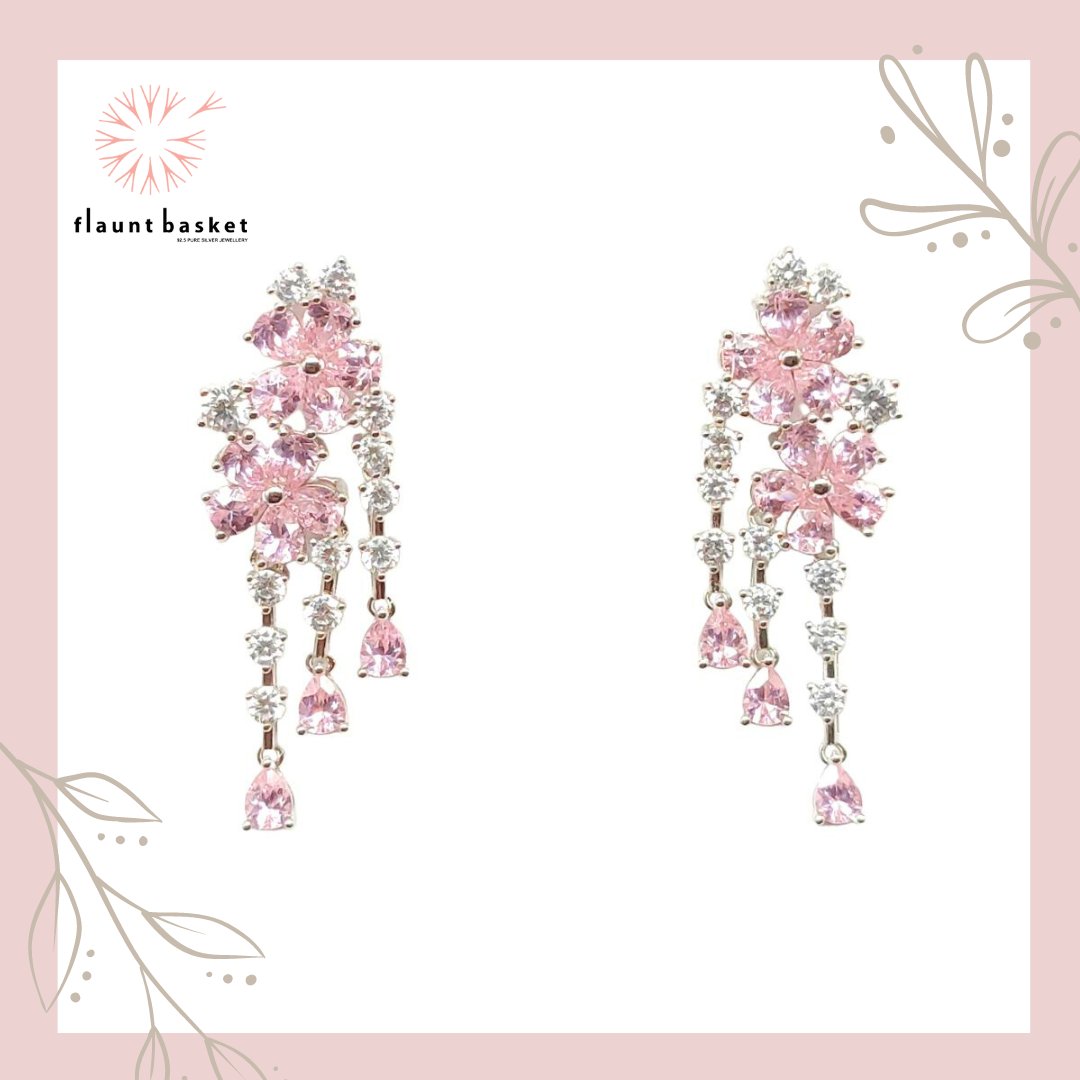 BasketFlaunt's tweet photo. Add a subtle sparkle to your outfit with these gorgeous Silver Hanging Earrings!
.
.
#silverjewellery #925puresilver #earrings #flauntbasket #Designerwear
#instagram #trending #flauntbasketsilverjewellery #onlineshopping #gtworldmall #mantrimall #trendingnow #bengaluru #vizag https://t.co/4rgxJTmrqs