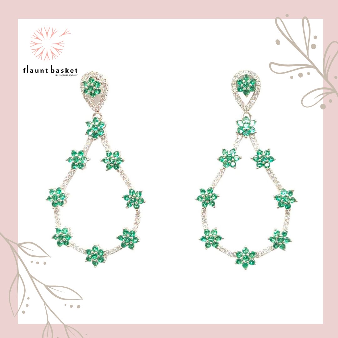 BasketFlaunt's tweet photo. Add a subtle sparkle to your outfit with these gorgeous Silver Hanging Earrings!
.
.
#silverjewellery #925puresilver #earrings #flauntbasket #Designerwear
#instagram #trending #flauntbasketsilverjewellery #onlineshopping #gtworldmall #mantrimall #trendingnow #bengaluru #vizag https://t.co/4rgxJTmrqs