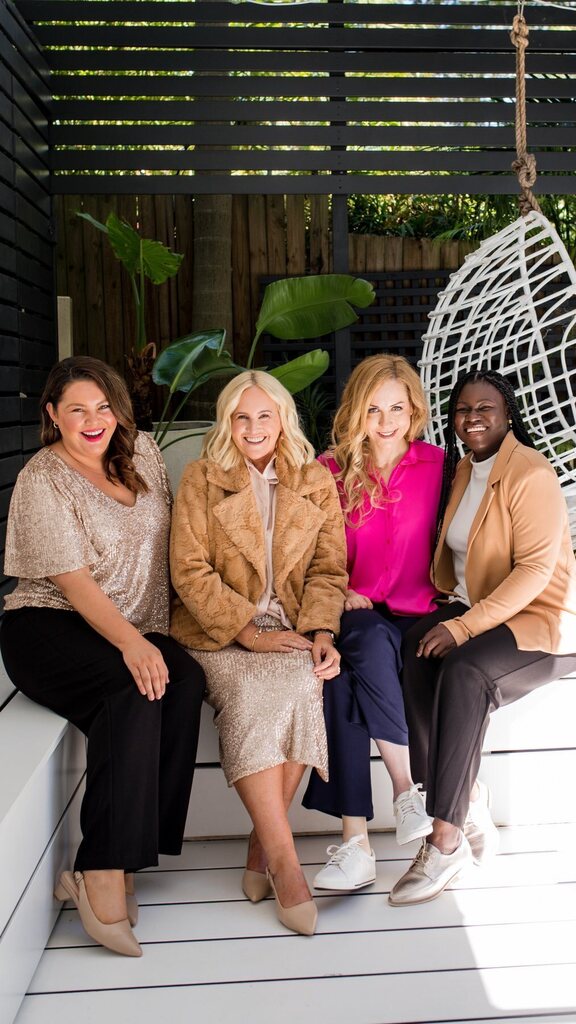 👀 First look 

⭐️ Suiting
⭐️ Satin
⭐️ Sequins
⭐️ Soft fur

@stylingyouthelabel’s Winter 2023 (part 1) collection brings you “quiet luxury” pieces to enhance your work and occasion wardrobes.

But like everything we release, each versatile piece is al… instagr.am/reel/CrfTwz9sj…