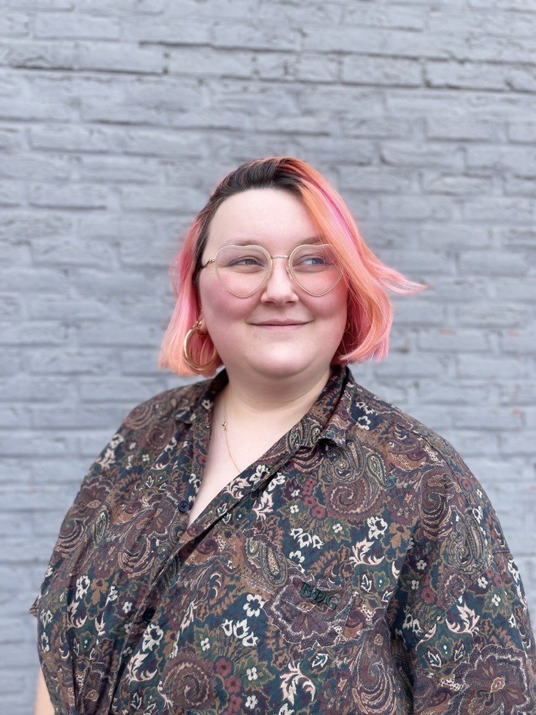 thomashermine's tweet photo. @BelgianMobCo But it's not the only good news 😏 
She's joined by @SweetPepperMunt &amp; Lisa, our interns from @BecodeOrg 🙌 https://t.co/F6OH12ue5k