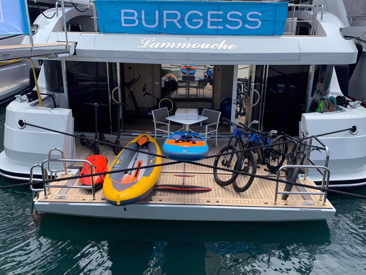 antibesyachting's tweet photo. Day 2 done and dusted at #MYBACharterShow. The sun is shining again, roll on day 3 today and more interviews for @jwpmediagroup
#MYBAshow #YachtCharter #AntibesYachting #Superyachts https://t.co/XwnaezXHxd