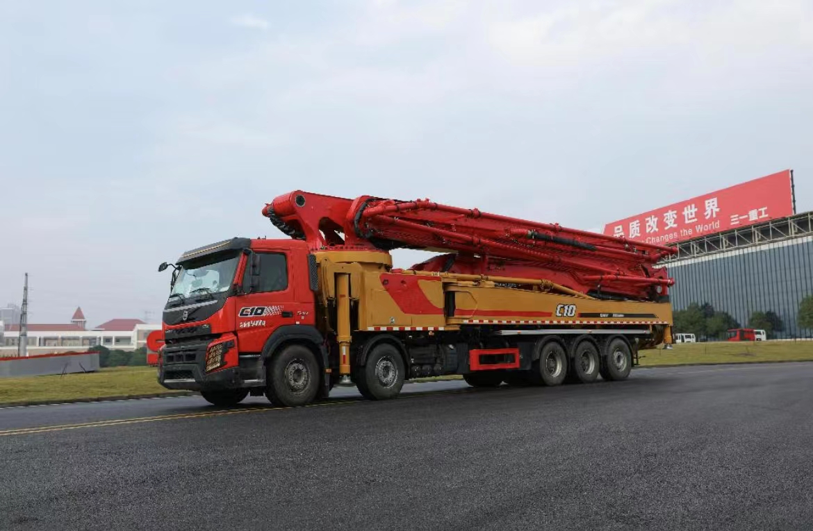 NicoleC24419658's tweet image. 68M Concrete Pump Truck Available