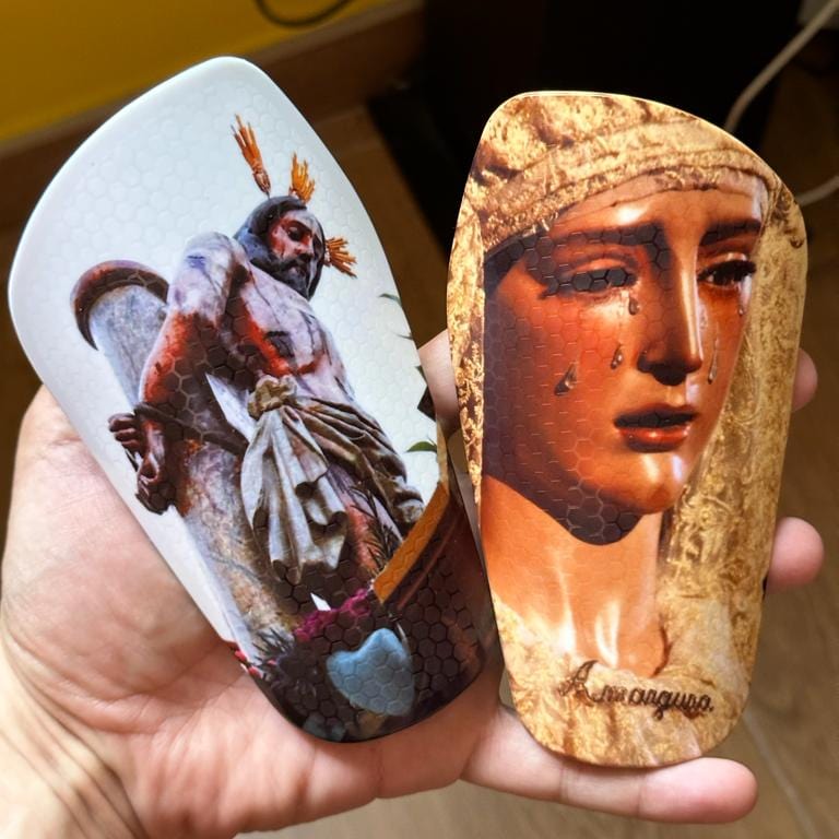 Sublimaniakos's tweet photo. Espinilleras personalizadas!!!
Hazte la tuya⚽
#sublimaniakos #espinilleras #espinilleraspersonalizadas #futbol https://t.co/ccB23hYjXO