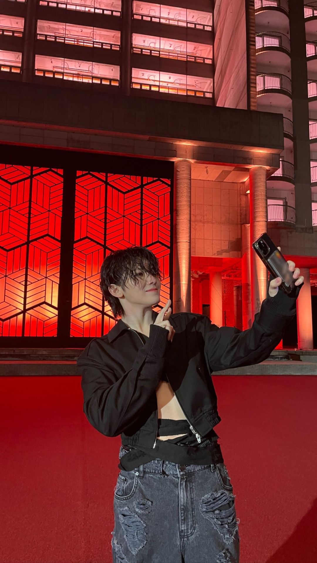 Fun6OiLagAABTLG?format=jpg&name=large