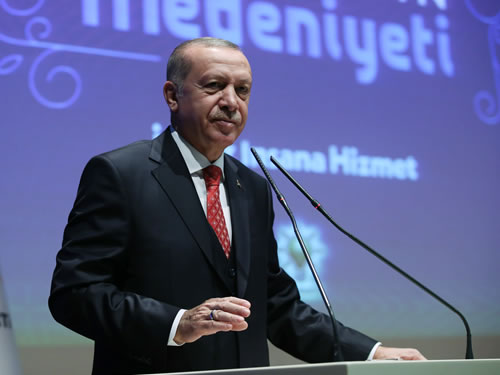 voiceofworldco's tweet photo. Cumhurbaşkanı Erdoğan:

Eskiden bu ülkede insanların ilk hayali başını sokacak bir ev bulmaktı, tüm insanlarımızın ev hayalinin ufkunu değiştirdik. https://t.co/hgHTl9R1dv