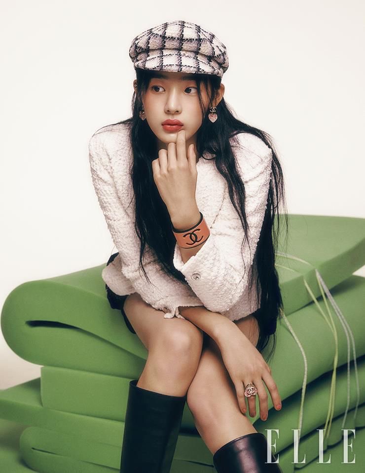 newjiram's tweet photo. ✩ Minji ✩
Chanel Fashion - Brand Ambassador
Chanel Beauty - Brand Ambassador 
Chanel Fine Jewelry &amp; Watches - BA

✩ Haerin ✩
Dior Fashion - House Ambassador 
Dior Jewelry - Global Ambassador 
Dior Beauty - House Ambassador 

#Dior #Haerin #Chanel #Minji
#NewJeans #뉴진스 https://t.co/salyWvzobM