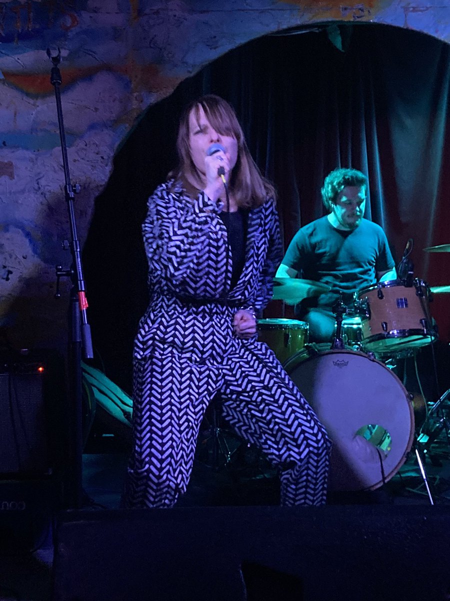 Excellent free gig at @ShacklewellArms last night, @tvpeople_band  a very good gothy vocalled post punk band from
Dublin and headliners Polish punk/post punk/psych rock band #IzzyandtheBlackTrees, incredible cover of “I wanna be your dog” and their own material was top notch too