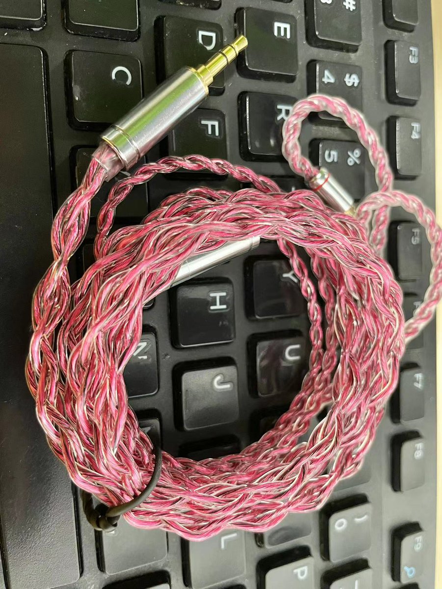 krhifi's tweet image. #RubyCat
これが先ほど撮った実際の写真です
実物の色は、写真よりもさらに美しいです👏
aliexpress.com/item/100500550…