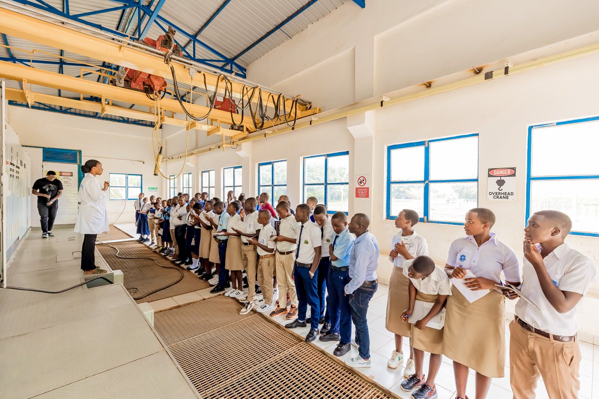 TTP_Rwanda's tweet photo. Over 3000 students &amp; 400 teachers are exploring 60 factories &amp; industries across Rwanda. The industry visits aim to promote the practical application of science and math concepts. Let's inspire the next generation of STEM professionals! #STEMeducation #Rwanda https://t.co/X96ppsRhs2