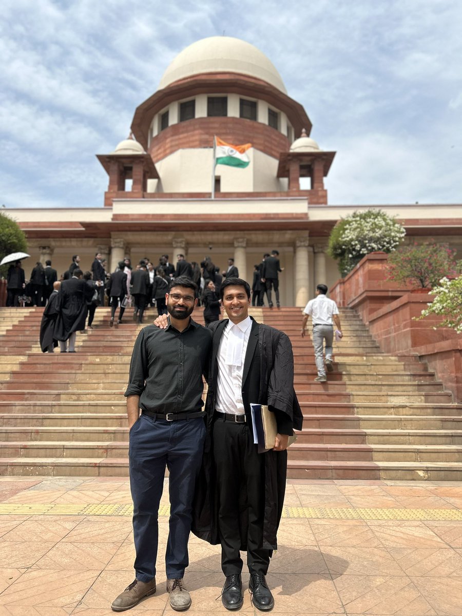 That’s a wrap from the petitioners! We’re standing on the shoulders of giants who’ve tirelessly &amp; thanklessly fought for decades. Whatever the outcome, several reasons to celebrate even the filing of these cases &amp; open debate on marriage equality in India today! 🌈 <a href="/AnanyaKotia/">Kotia</a>