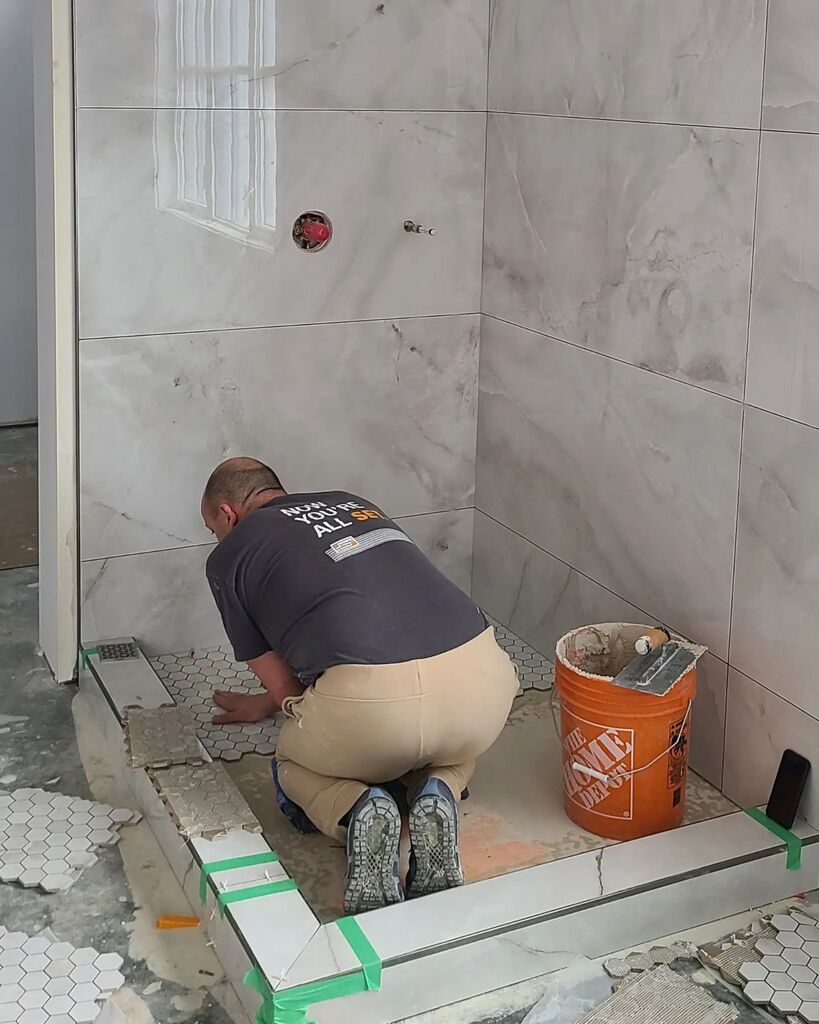 MichaelBDesign's tweet image. Craftsman at work

#yycrenovations instagr.am/p/Cre9MQhrPvG/