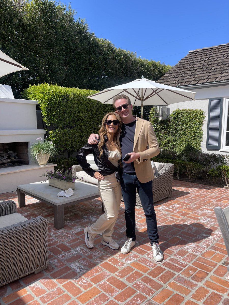 HopeHomesSD's tweet photo. #realtorlife Obsessed #justjavin #realestateadvice
#homeforsale
#homeforsaleSanDiego
#luxuryrealestate
#condoliving
#housegoals
#househunting
#housesofTwitter https://t.co/cJO0QjL3LD