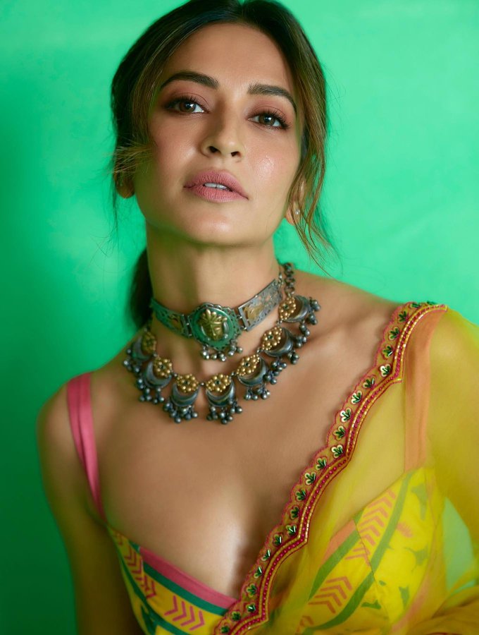 FunBh8WaAAIUHxX?format=jpg&name=900x900