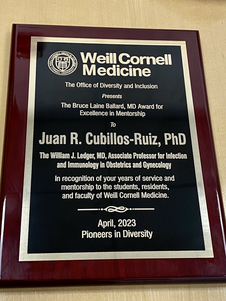 JCubRuiz's tweet image. Beyond grateful to receive the Bruce L. Ballard Award @WeillCornell. A true honor to be recognized for enhancing student life and creating an uplifting atmosphere where achievement and progress thrive #mentorship #diversity #equity #inclusion