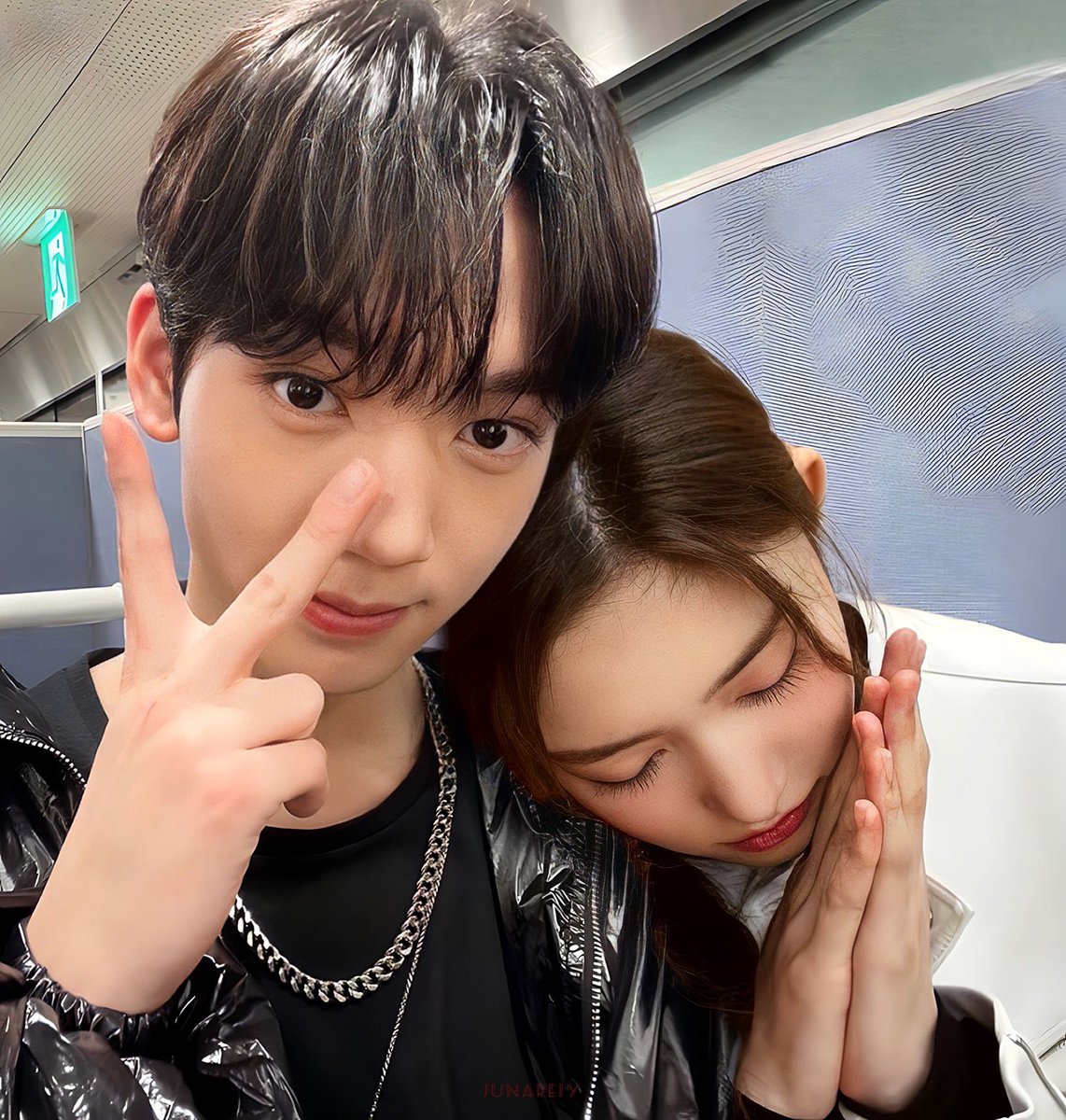Junareiy's tweet photo. @128chivs LYAT ADIK KICIW INI #prenjon https://t.co/gqMX91w5fX
