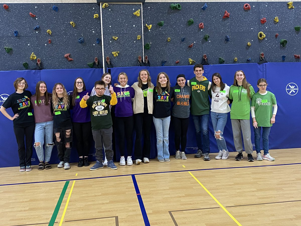 MUKSAVE's tweet photo. Today Mukwonago HS SAVE students visited Big Bend SAVE students! Throughout the fun day memories were made, lessons were taught, connections were made, all while the SAVE promise  was upheld. We hope to inspire the next generation to be kind and make their school a better place. https://t.co/P9R2mu1adD