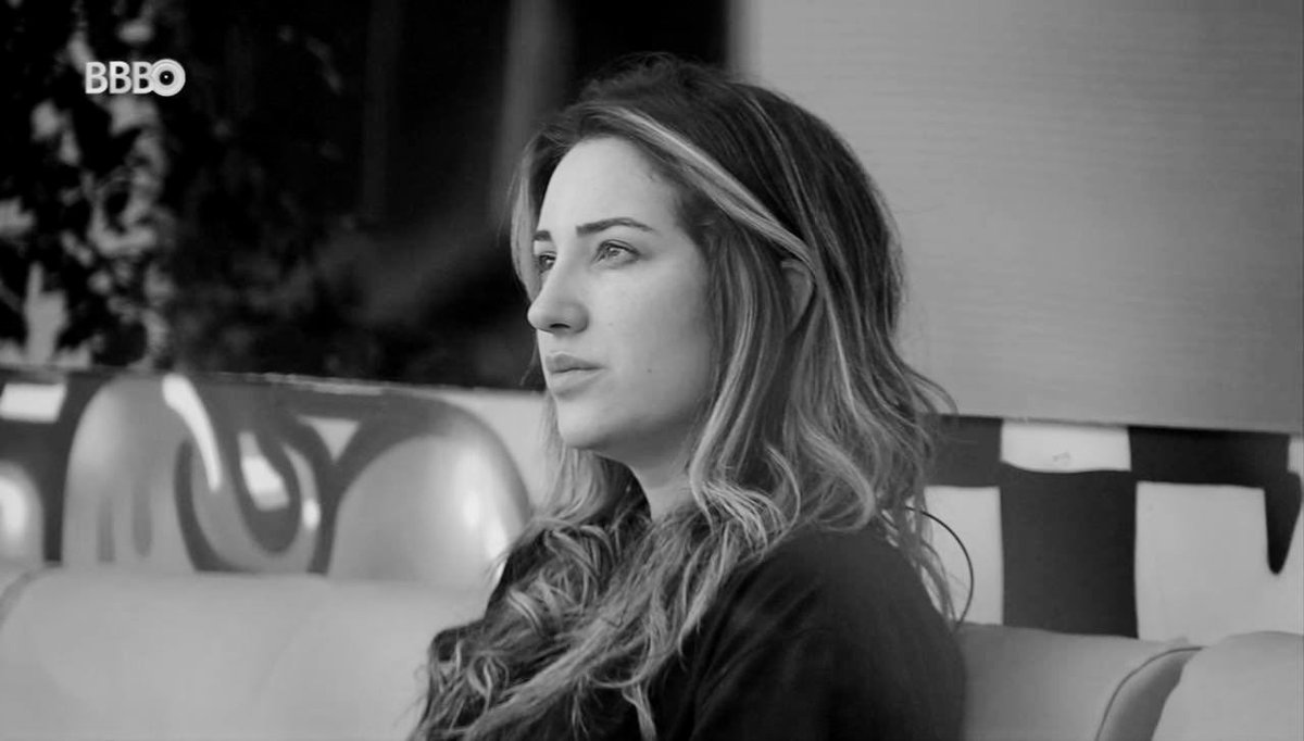 thvchapters's tweet photo. amanda, obrigada por tanto. eu não tenho palavras para você. você me ensinou tanto que eu nunca te esquecerei. e sempre terei saudade.

A CAMPEÃ DO BBB23 POR GARRA, MERECIMENTO, CORAGEM E DIGNIDADE.

DOUTORA AMANDA MEIRELLES. https://t.co/No4if3Ckin
