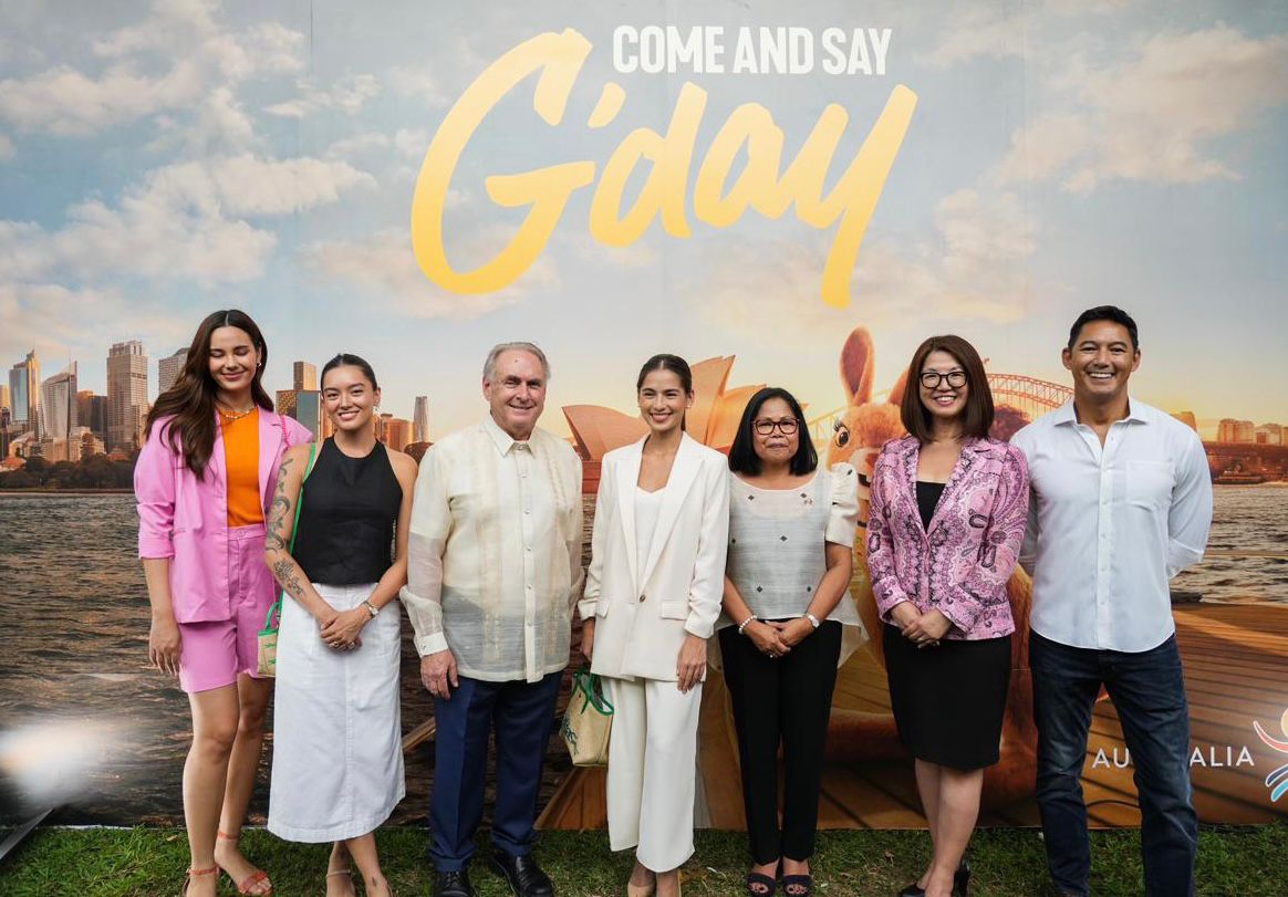 AusAmbPH's tweet photo. Wonderful to get together with Minister and Mrs Farrell, @TourismAus, @Qantas, @flypal and @CebuPacificAir to promote two-way tourism and more 🇦🇺🇵🇭 direct flights! We also had some very special #FilAussie friends join us to ‘Come and Say G’day’! #SeeAustralia https://t.co/AitIP4MpFE