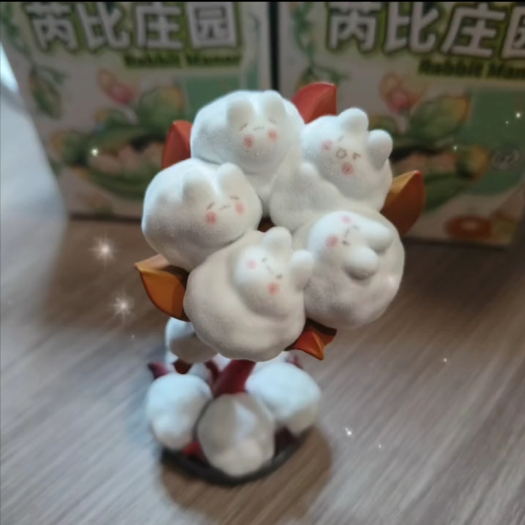 KikaGoods's tweet photo. Fluffy bunny fruit sprites are everywhere in Rabbit Manor. 🥺🥺
.
🌟 Rabbit Is Everything Rabbit Manor Series Blind Box
🧡 Follow us and get the newest toy share daily
.
#kikagoods #figure #figurines #blindbox #blindboxes #rabbit #bunny #lofter https://t.co/m34uSJ5r7l