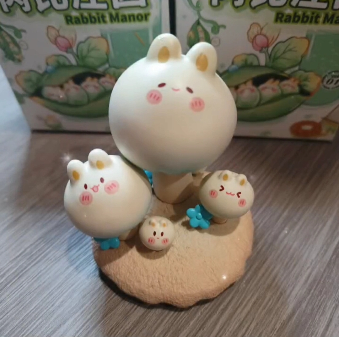 KikaGoods's tweet photo. Fluffy bunny fruit sprites are everywhere in Rabbit Manor. 🥺🥺
.
🌟 Rabbit Is Everything Rabbit Manor Series Blind Box
🧡 Follow us and get the newest toy share daily
.
#kikagoods #figure #figurines #blindbox #blindboxes #rabbit #bunny #lofter https://t.co/m34uSJ5r7l