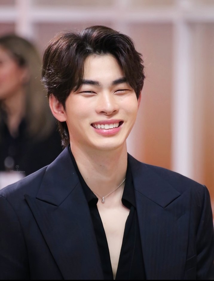 kook_kasi's tweet photo. ยังหลุดจากความหล่อ​ สวย​ น่ารัก​ ของศรัณญ์ในงาน​ Sulwhasoo ไม่ได้เลย

#mytonsrn
#ต้นรักของศรัณญ์ https://t.co/lZgf9kh9hJ