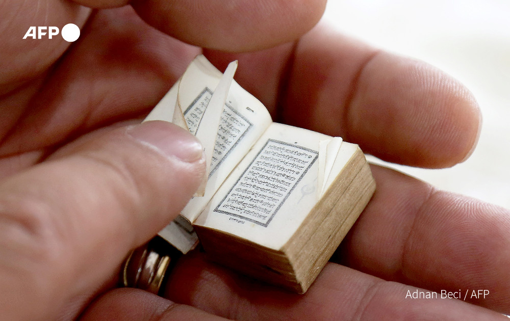 AFP's tweet photo. The big history of Albania's tiny Koran

https://t.co/iHAMlOeoEt https://t.co/qrPKD1qixP