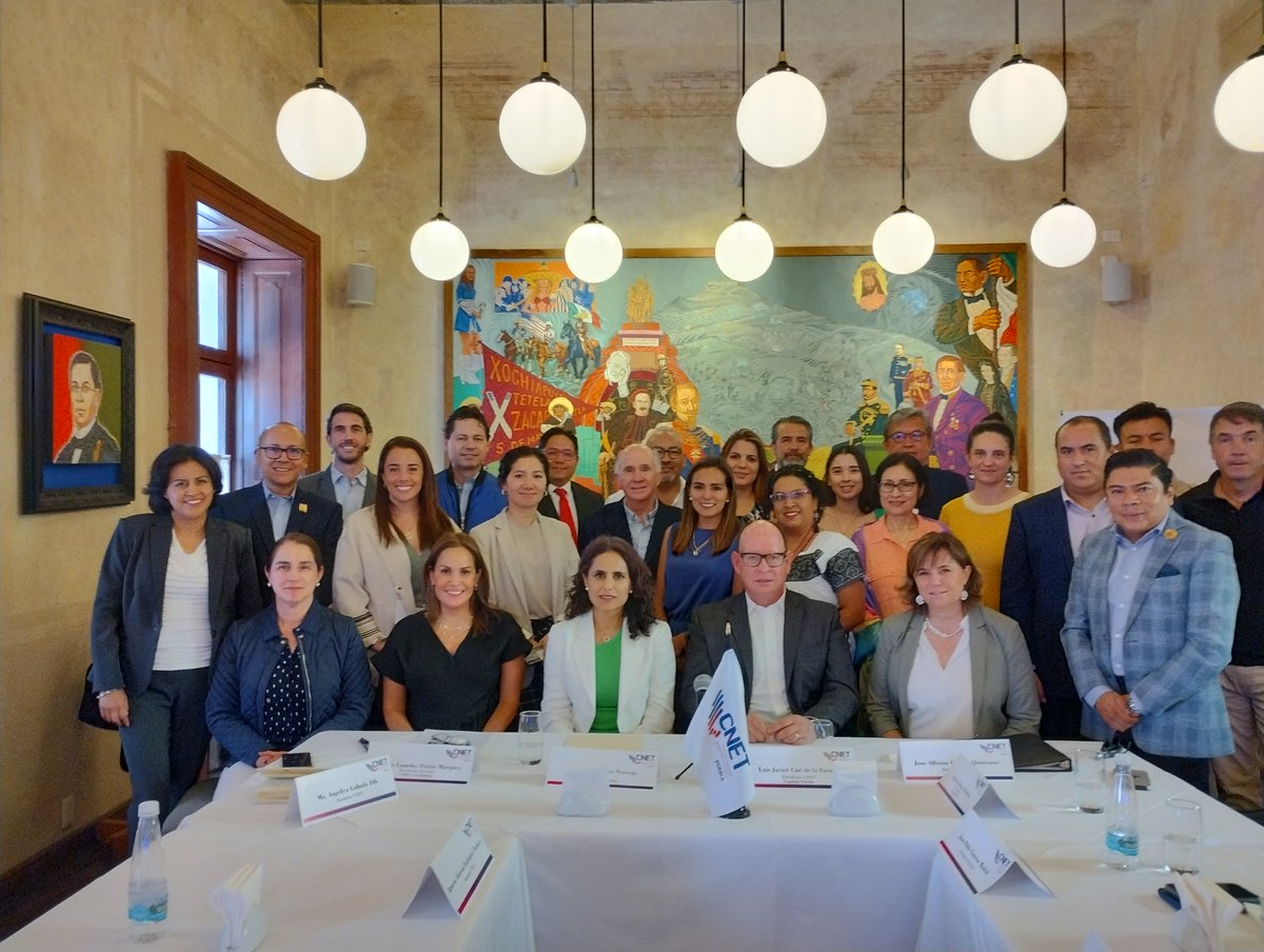 Hoy #CNETCapituloPuebla sostuvo la primera Reunión de Consejo. Encabezada por su president <a href="/ljcuef/">Luis Javier Cué</a>