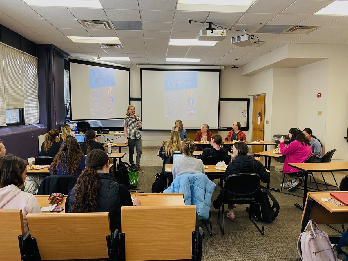 St. Kate's Biology tweet media