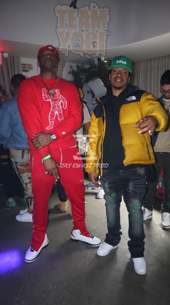 TheRealDuble93's tweet photo. 4/20 wit da Gaza’s @OT9beno_8fs @DChamberzCIW #WOOO #PRIMETIME #TEAMYOGI #9393 #FREEDOMFEST #2023 https://t.co/E4i3YEwJqk
