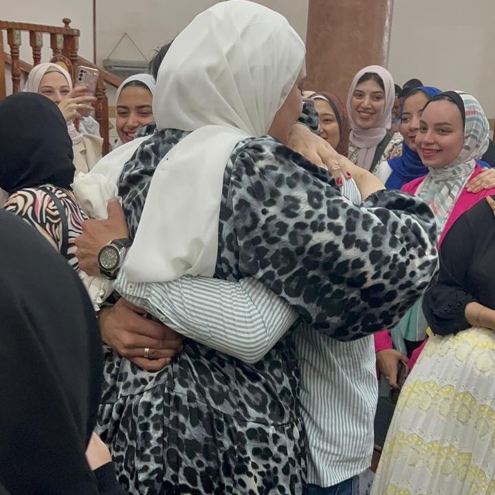 Maryamn3na3y_11's tweet photo. #NewProfilePic In the end, the dream became a reality 💜✨ 
@AIlI_74 https://t.co/1yr0IVOrQp