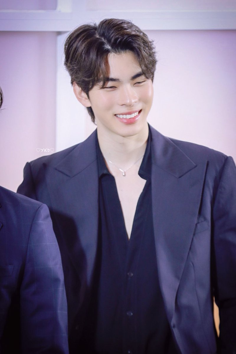 YKDSTORE's tweet photo. ยิ้มหวานเชียว🥰 จะเจอกันอีกตอนไหนน้าาา

@mytonsrn #mytonsrn
#ต้นรักของศรัณญ์ https://t.co/xNXyYoPczs