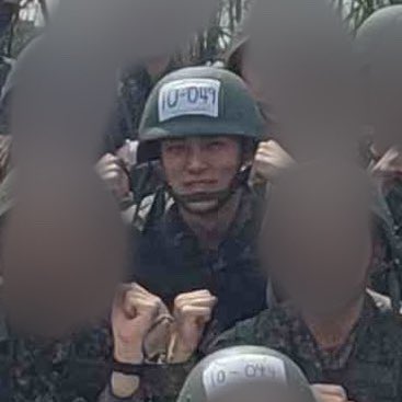 sambakjaa's tweet photo. new photos of minhyuk huhu i'm so proud of you my potato pup soldier 🥹💞 #민혁 https://t.co/xPa7BEQmWy