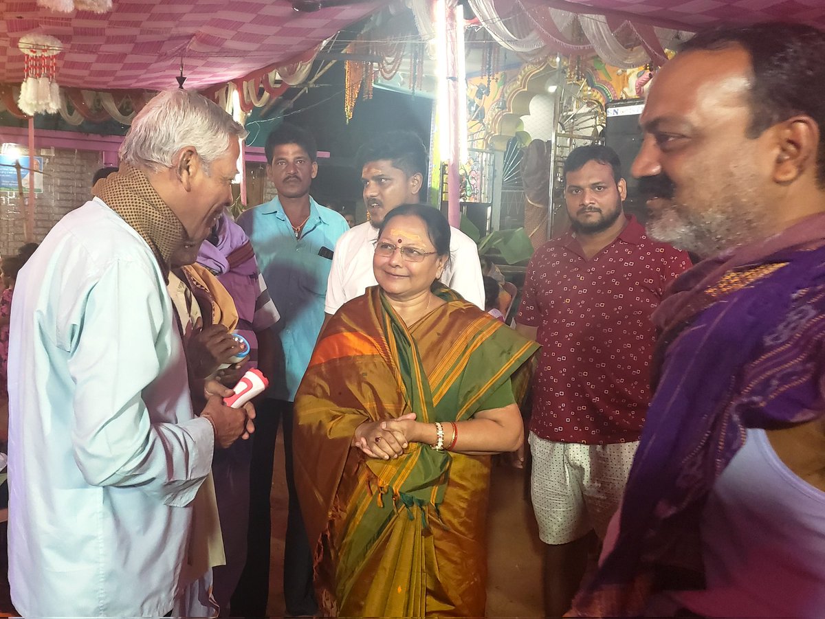 MadhuAgrawalla2's tweet photo. Attended the 1st annual celebration and VishwaShanti MahaYajna at the shrine of Sri Sahada Sundari (Tripur Sundari) at Kurujanga GP of #Derabis Block under #Patkura assembly constituency, seeking the blessings of almighty. #Kendrapara https://t.co/Bxgid8X61L