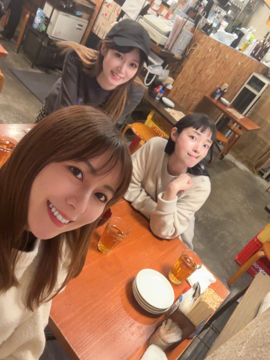 miniminami_ss's tweet photo. 2日間　
#TIPSTA  公式YouTubeチャンネルご覧いただいた皆様
本当にありがとうございました！

久々に3人で予想できて楽しかった✨

帰りはみんなで一杯ひっかけて（呑めるのはあっちゃんだけ、、笑）帰ってきました🏠✨

チャンネル登録者してまた次回😆

https://t.co/44gG9Cu0Yz https://t.co/5BT0lLpyeH