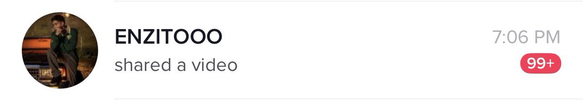 todos tenemos un amigo en tik tok así:
