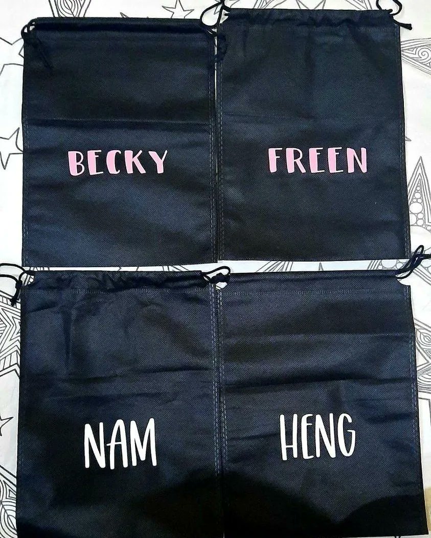 WieXiePH's tweet photo. Fanboom Manila
Pouch with Viny Sticker
#fanboom #fanboommanila #freenbeckyfaboulusfanboom #FreenBeckyWorld #wiexieph #resin #resinart #freebies #vinyl #vinylstickers #pouch #drawstringpouch #freenbecky #beckfreen #cricutmaker3 #cricutproject https://t.co/jpkCwrr7sF