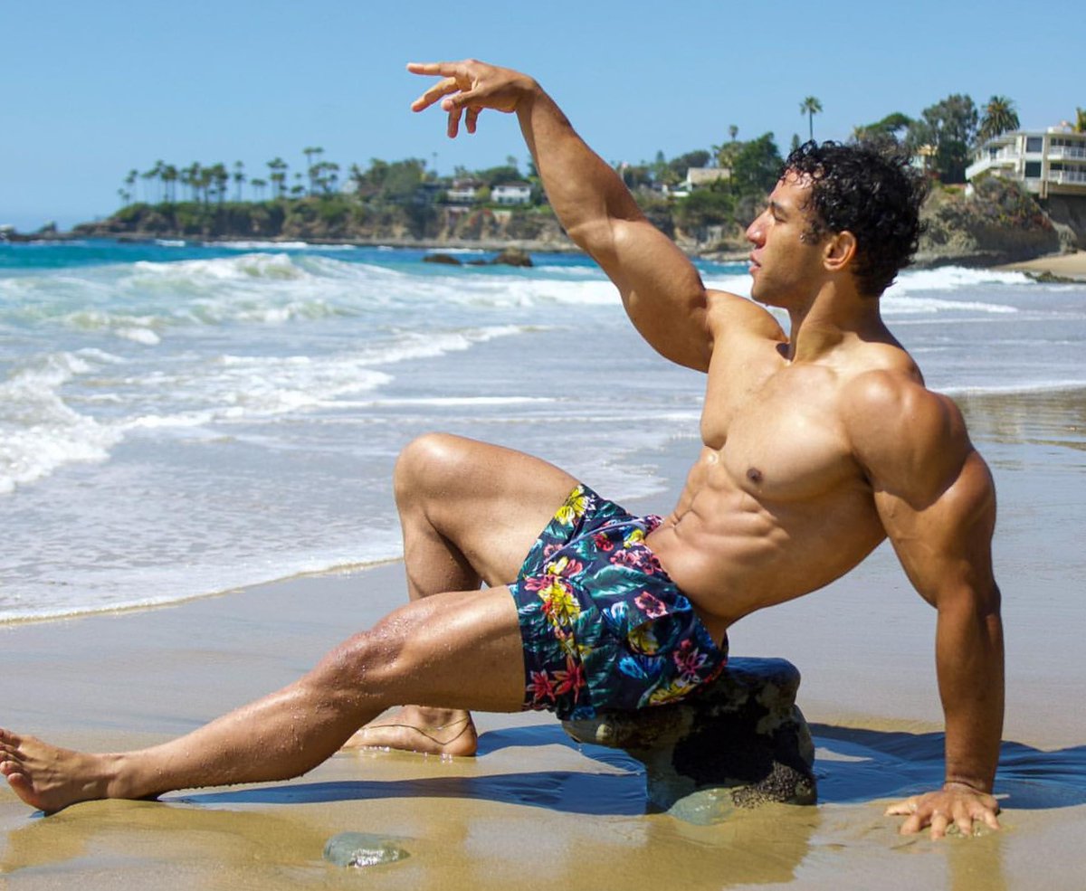 Musclemania tweet media