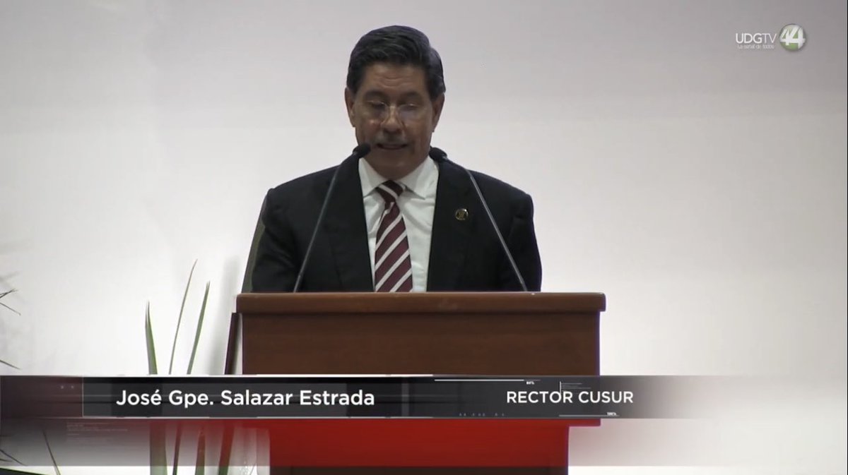 DrJSalazare's tweet photo. #PrimerAñoDeSerUnaComunidadAbierta
Como un ejercicio de rendición de cuentas, esta tarde tuve la oportunidad de informar el estado que guarda el @CUSur_UdeG.
Les comparto esta nota de @CANAL44TV #CUSURComunidadAbierta
https://t.co/wRhs6WZ4th https://t.co/yWA1QLsblK