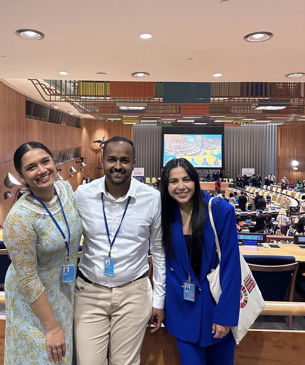 nudharaY's tweet photo. Day 1 of @UNECOSOC Youth Forum wrapped! Lovely to see some old faces from @GFuturesForum organising team 🙌🏼
The energy in the room was electric ⚡️That energy is such a powerful source of change we need to harness. 
@UNYouthEnvoy @UN_PGA #Youth2030 https://t.co/W5EqAMZBcv