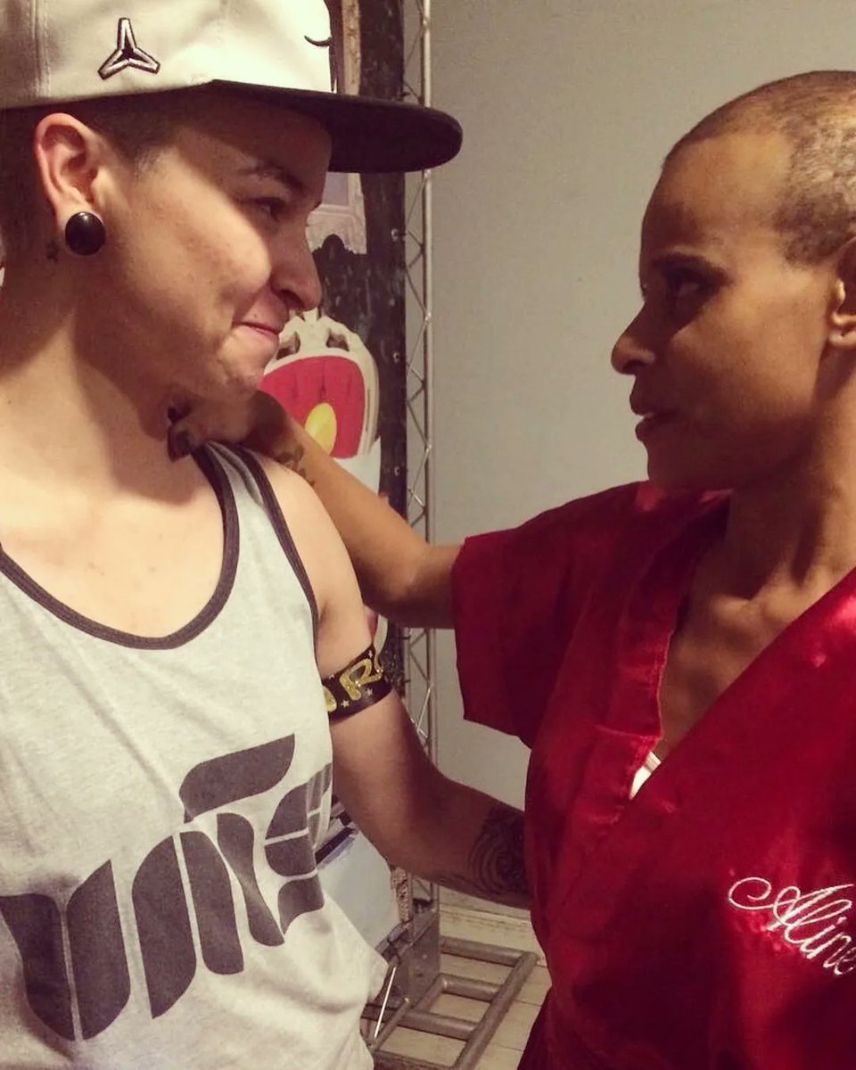 _kcris's tweet photo. Te amo ❤️ @AlineWirley https://t.co/NERi1LcT06