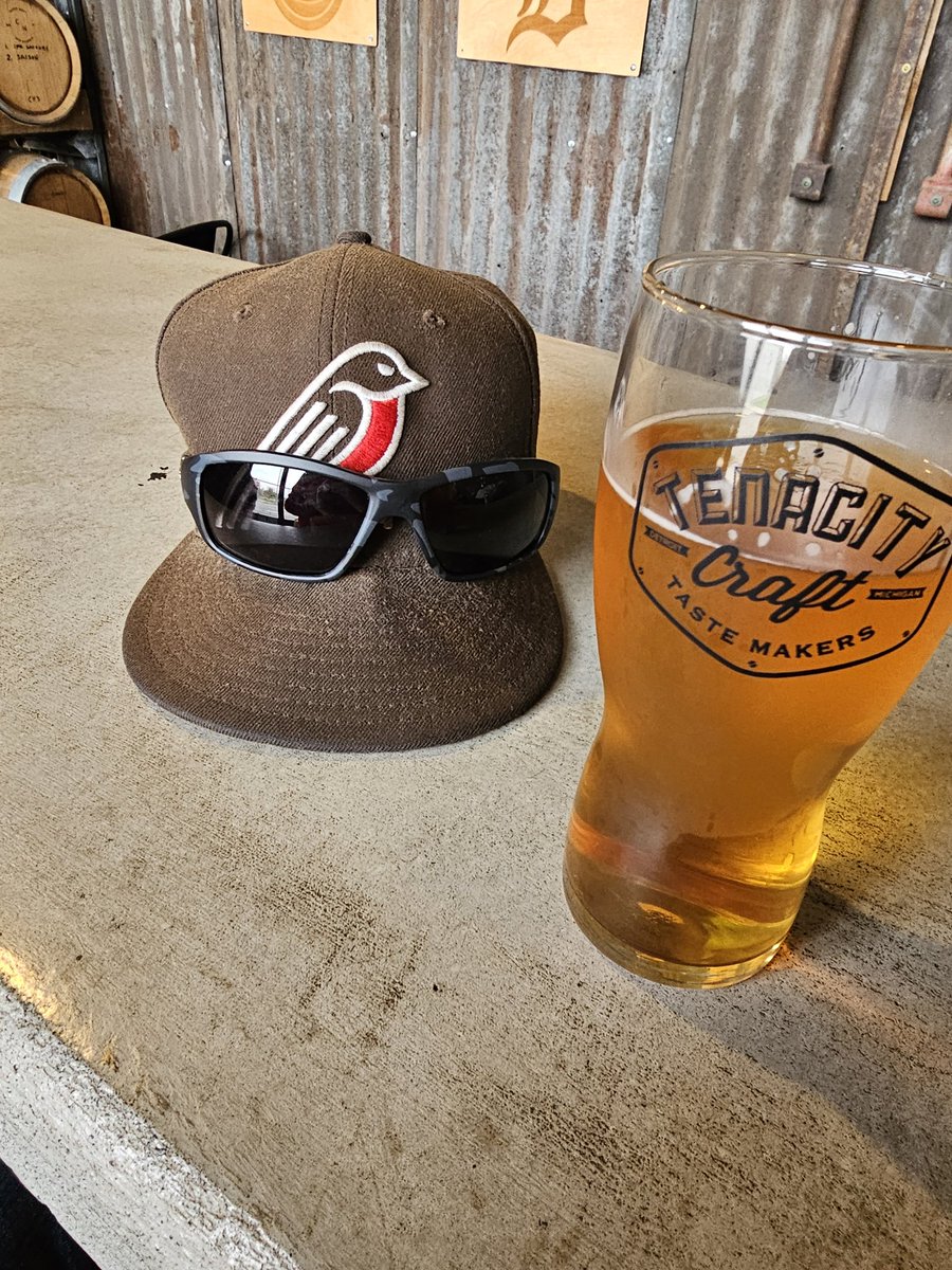 LordWalken's tweet image. Saw the 3rd round of the US Open Cup, found a great craft brewery in Tenacity, @NMFPLsoccer well represented with @RB_Traverse @ZenithHoughton, @RCHlightkeepers @HighIslandFC and @FCDynamoMan!!!