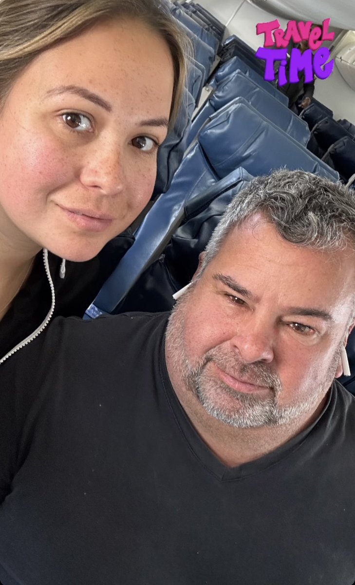 SHABOOTY's tweet photo. I’d probably rather have Snakes on a Plane than this Hedgehog on a Plane 🦔 #90DayFiance https://t.co/VFzQF6oWTF
