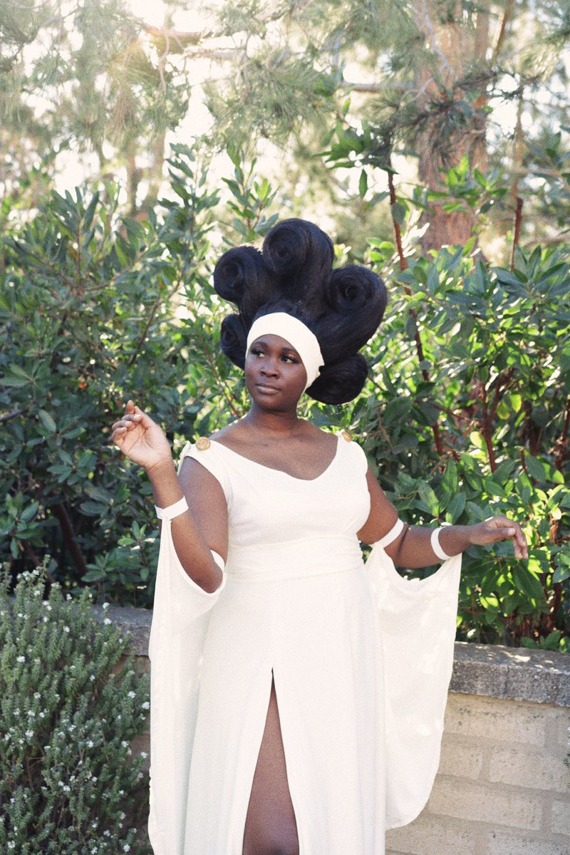 My friends were like oh is that the wig cute 😬

I told them nah “trust the process”