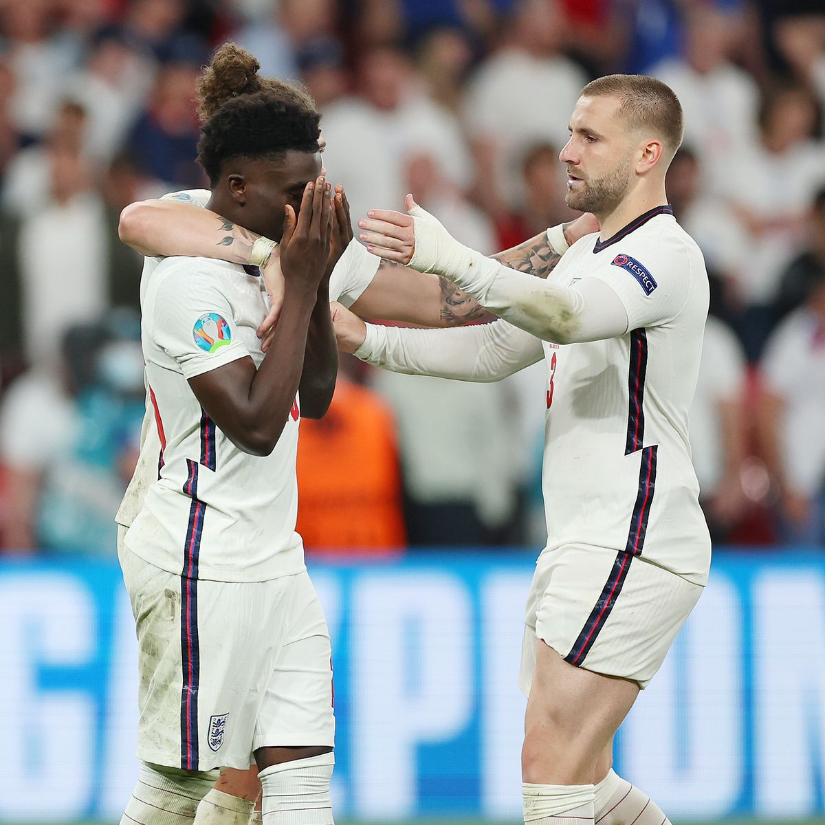 sasha2deep's tweet photo. "I have to kick a ball, for which those same people love me for. That is until I fuck up... or I miss a penalty" the clear parallel to Saka, Rashford and Sancho missed penalties in the euro 2020 final really got me #TedLasso #tedlassospoilers https://t.co/GJ4DDUqOny