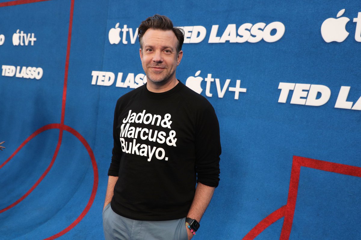 sasha2deep's tweet photo. "I have to kick a ball, for which those same people love me for. That is until I fuck up... or I miss a penalty" the clear parallel to Saka, Rashford and Sancho missed penalties in the euro 2020 final really got me #TedLasso #tedlassospoilers https://t.co/GJ4DDUqOny