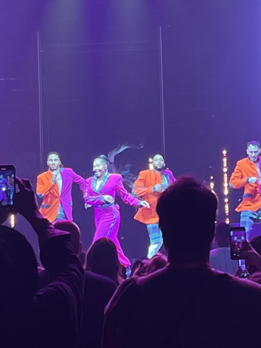 nainais's tweet photo. Brought my mom with me to the @JanetJackson and @Ludacris concert! The show was amazing! We rapped, sang, and danced the whole time. But the best thing was listening to my mom tell her friend she was out at the concert being my ride or die! 🥹 https://t.co/ryjrjWXj5n