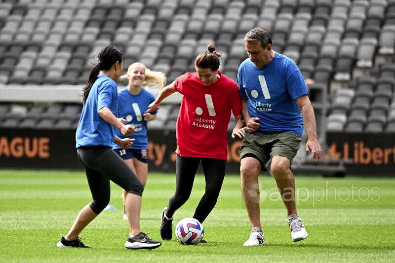 Luke Costin tweet media