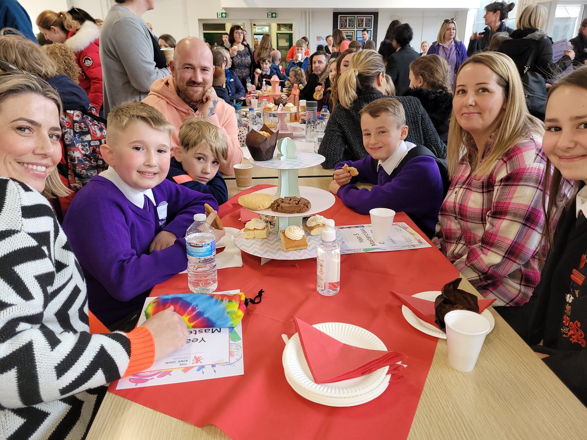 Some lovely snaps of our celebration of the #MasterClass events! Afternoon tea for all! #KingJohn #KingJohnSchool #Positivity #Benfleet #Zenith