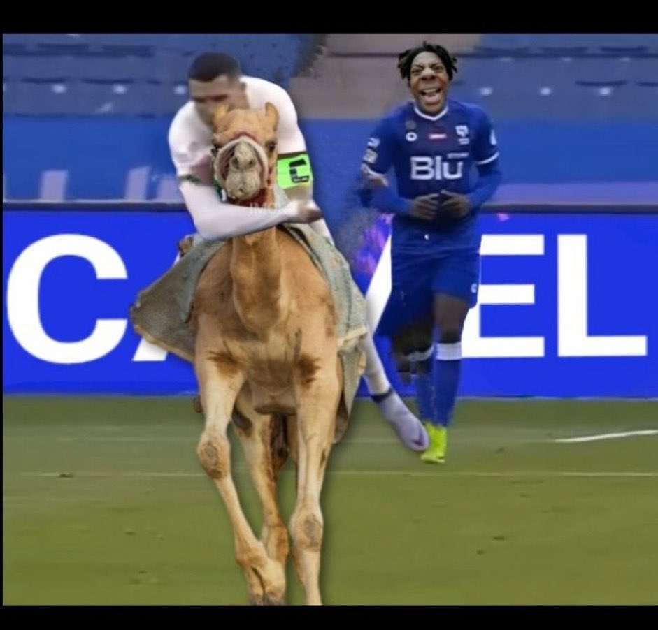 cr777suiii's tweet photo. @TeamCRonaldo Old Cristiano Ronaldo. 🐪 https://t.co/WGVoisspGj
