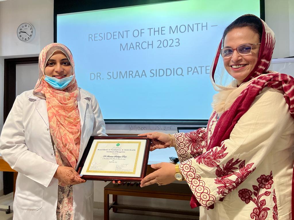 DanishAzi's tweet photo. Resident of the Month Award , March 2023, Dr. Sumraa Patel.
@AKUGlobal @Doc_Sherazi @sidraishaque @drSanaSaaed @FyezahJehan #wellbeingprogram #pediatricresidencyprogram https://t.co/8Q0WS39wBS
